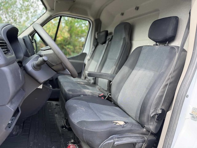 2023 nissan interstar gesloten bestelwagen hoog dak – 91.363 km – 3 pers – navigatie, airco,... - afbeelding 5 van  46