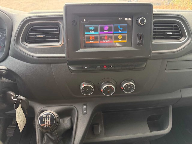 2023 nissan interstar gesloten bestelwagen hoog dak – 91.363 km – 3 pers – navigatie, airco,... - afbeelding 10 van  46