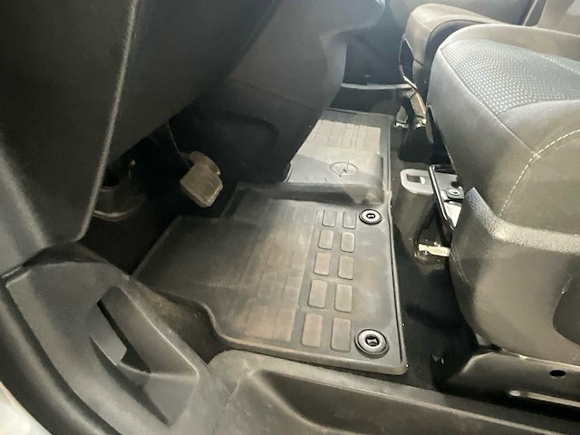 2023 opel zafira life crosscamp 002 (5 zitplaatsen / 4 slaapplaatsen) - afbeelding 22 van  34