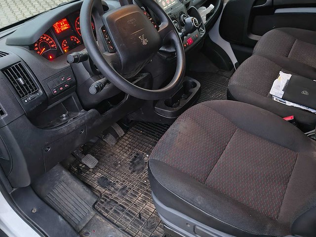 2023 peugeot boxer l4 bestelwagen 3 pers - airco - afbeelding 6 van  46