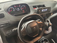 2023 peugeot partner
