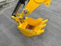 2023 rippa r330 rippa r330 – 2,85 t mini graafmachine – kubota-motor – gesloten cabine – talrijke accessoires – bijna nooit gebruikt - afbeelding 6 van  20