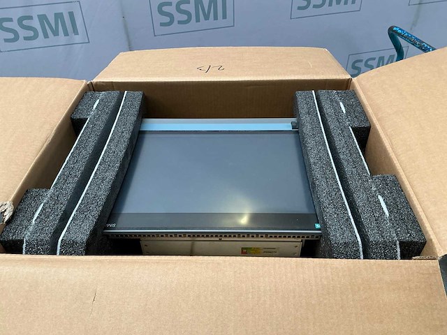 2023 siemens simatic industrial paneelpc - afbeelding 1 van  6