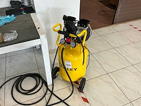 2023 stanley zuigercompressor + fietsbenodigdheden - afbeelding 2 van  7