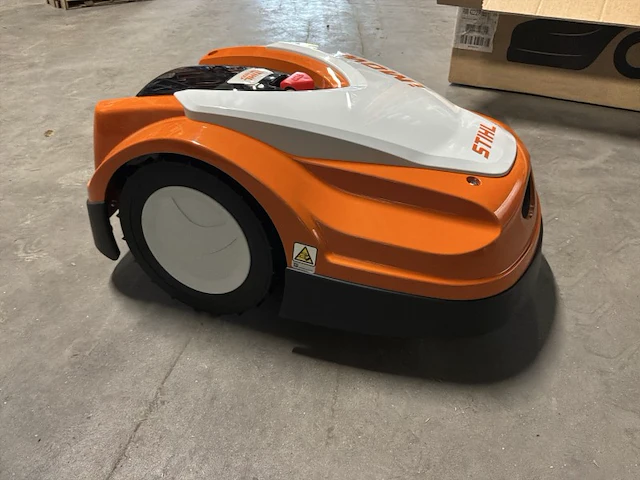 2023 stihl rmi 422 p robotmaaier (ongebruikt) - afbeelding 10 van  14
