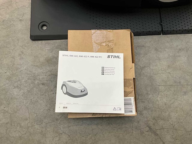 2023 stihl rmi 442.2p robotmaaier - afbeelding 4 van  16