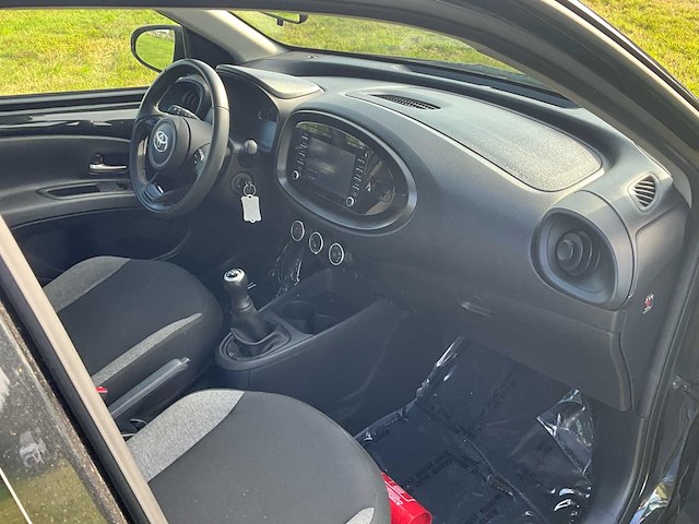2023 toyota aygo x - afbeelding 19 van  30