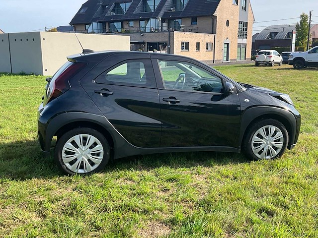 2023 toyota aygo x - afbeelding 42 van  44