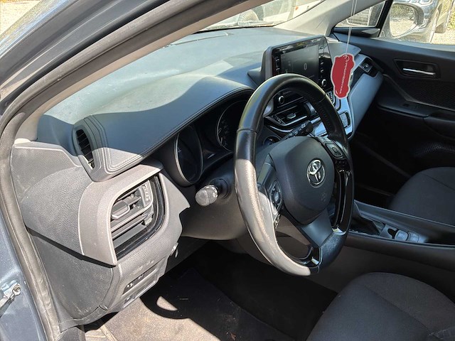 2023 toyota c-hr axit auto - afbeelding 9 van  59