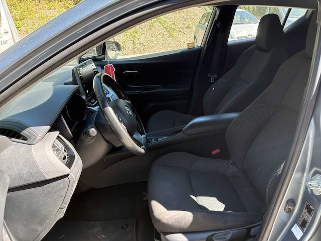 2023 toyota c-hr axit auto - afbeelding 10 van  59