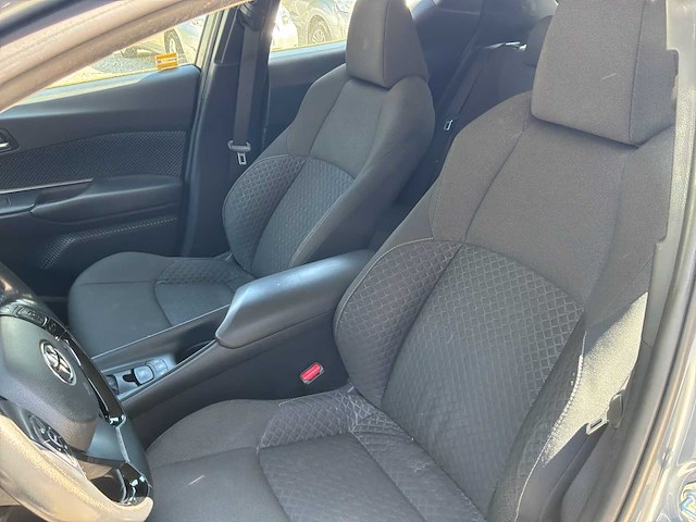 2023 toyota c-hr axit auto - afbeelding 11 van  59