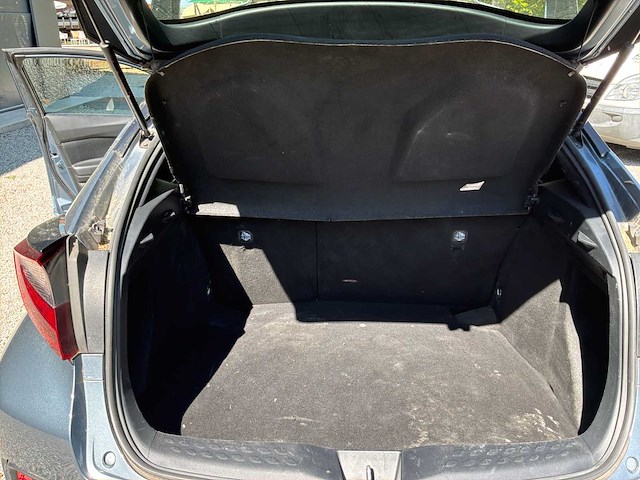 2023 toyota c-hr axit auto - afbeelding 21 van  52