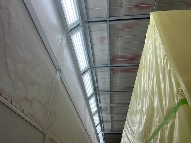 2023 usi italia verfspuitcabine - afbeelding 10 van  12