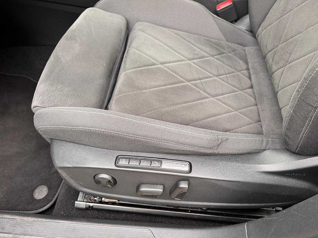 2023 volkswagen golf - afbeelding 10 van  31