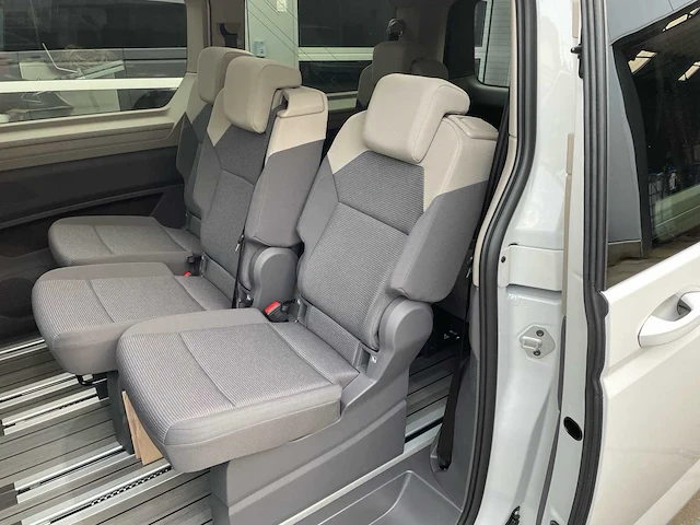 2023 volkswagen multivan phev personenauto - afbeelding 11 van  32