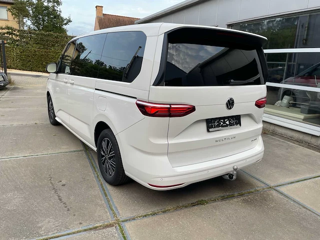2023 volkswagen multivan phev personenauto - afbeelding 12 van  32