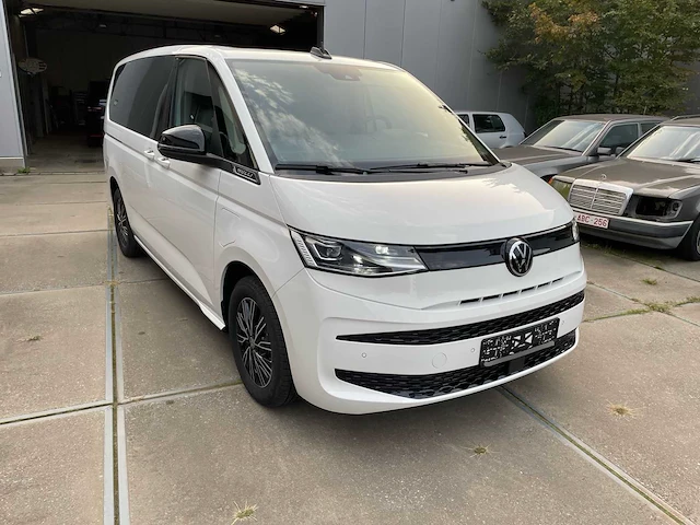 2023 volkswagen multivan phev personenauto - afbeelding 28 van  32