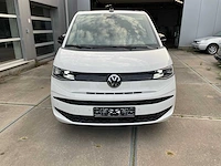2023 volkswagen multivan phev personenauto - afbeelding 32 van  36