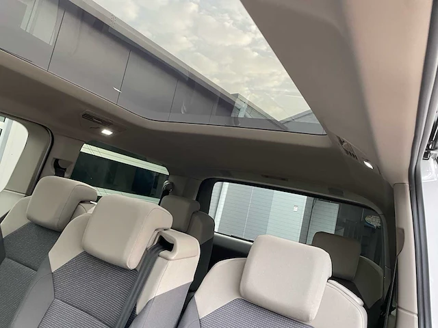 2023 volkswagen multivan phev personenauto - afbeelding 10 van  36