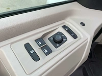 2023 volkswagen multivan phev personenauto - afbeelding 28 van  36