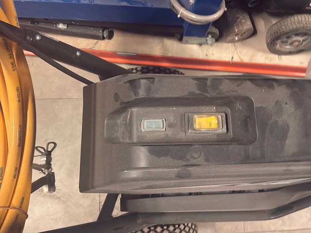 2023 wagner hc750 airless verfspuitmachine - afbeelding 3 van  5
