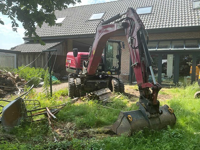 2023 yanmar b95w banden graafmachine - afbeelding 12 van  32