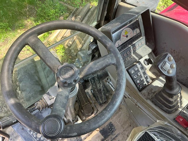 2023 yanmar b95w banden graafmachine - afbeelding 29 van  32