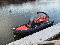 2023 zodiac medline 6.80 console & vissersboten - afbeelding 10 van  14