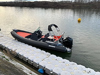 2023 zodiac medline 6.80 console & vissersboten - afbeelding 11 van  14