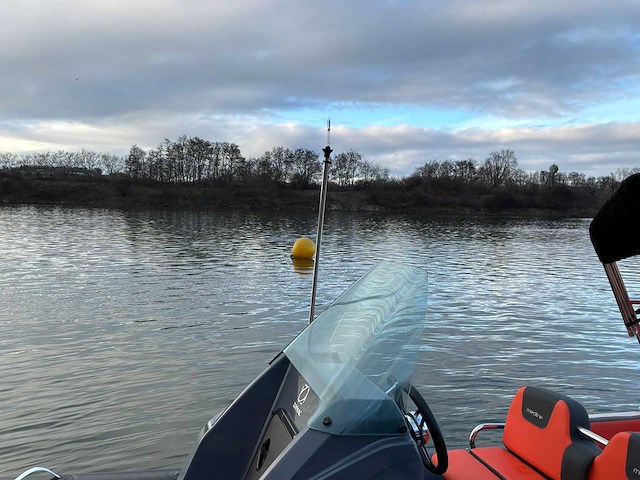 2023 zodiac medline 6.80 console & vissersboten - afbeelding 22 van  22