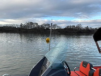 2023 zodiac medline 6.80 console & vissersboten - afbeelding 22 van  22