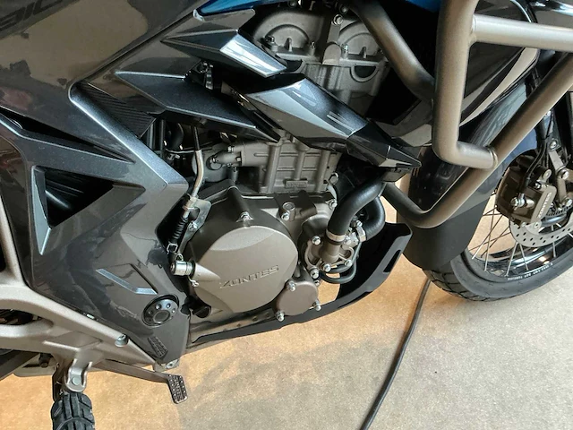 2023 zontes zt 310-t motorfiets - afbeelding 17 van  17