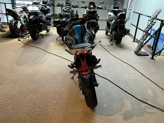 2023 zontes zt 310-t motorfiets - afbeelding 14 van  17