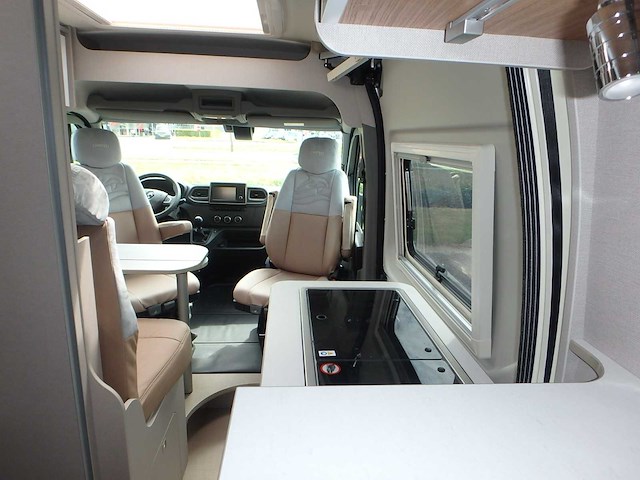 2024 - bürstner c621 delfin limited edition campervan - afbeelding 13 van  21