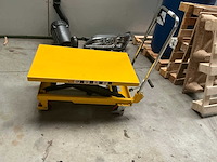2024 8586 mobiele hydraulische heftafel - afbeelding 1 van  1