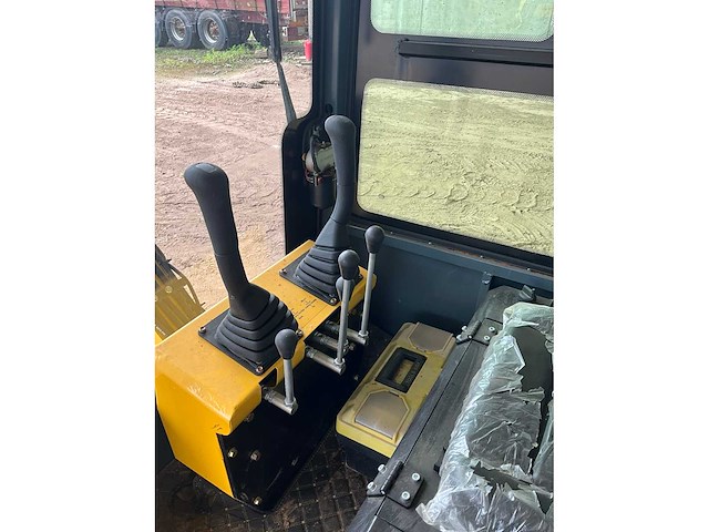 2024 agt industrial qh13r minigraafmachine - afbeelding 7 van  17