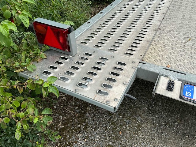 2024 blyss a270 ah tandemas autotransporter met aluminium laadvloer en lier - afbeelding 19 van  22