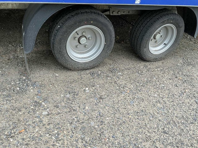 2024 blyss a270 ah tandemas autotransporter met aluminium laadvloer en lier - afbeelding 20 van  22