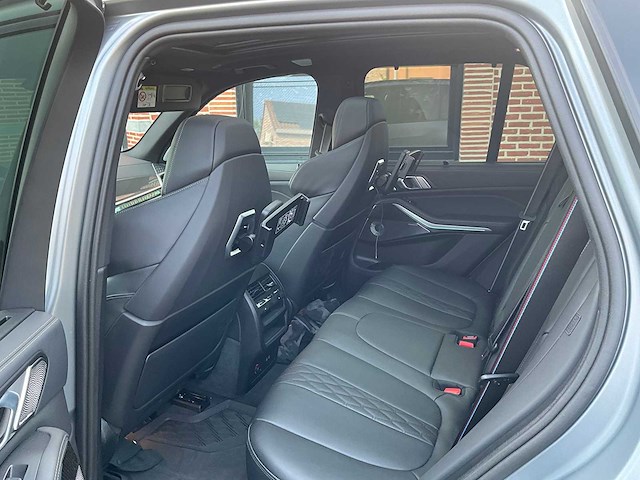 2024 bmw x5 xdrive50e - personenauto - afbeelding 32 van  65