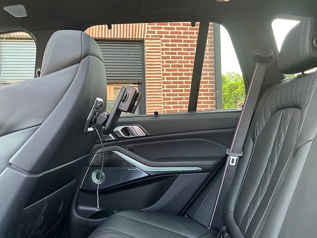 2024 bmw x5 xdrive50e - personenauto - afbeelding 39 van  65