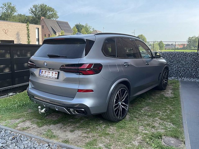 2024 bmw x5 xdrive50e - personenauto - afbeelding 45 van  65