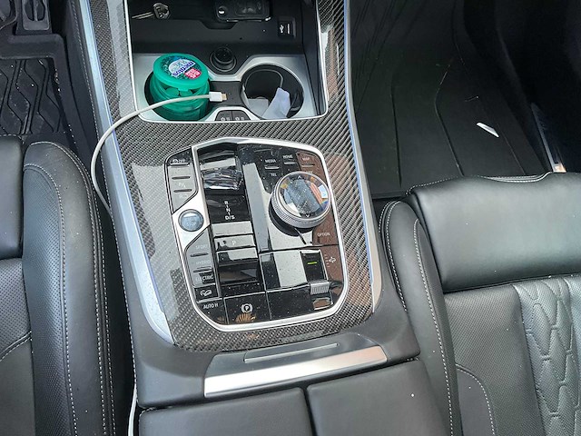 2024 bmw x5 xdrive50e - personenauto - afbeelding 4 van  37