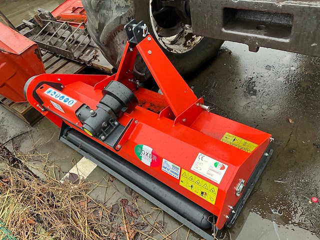 2024 boxer agri ef-135 klepelmaaier met driepuntophanging - afbeelding 1 van  4