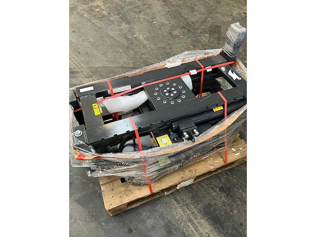 2024 cam 180 • rotator met arm klasse fem 3 - afbeelding 17 van  23