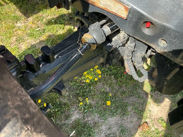 2024 case quantum 100f smalspoor- en compacttractor - afbeelding 5 van  29