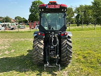2024 case quantum 100f smalspoor- en compacttractor - afbeelding 25 van  29