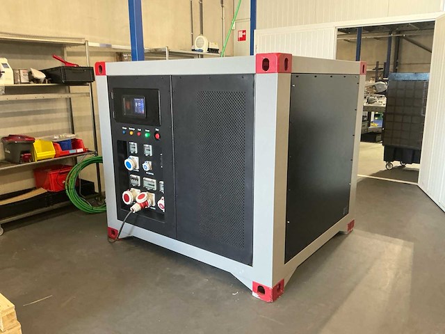 2024 combine 100 kwh batterijopslag - afbeelding 2 van  10