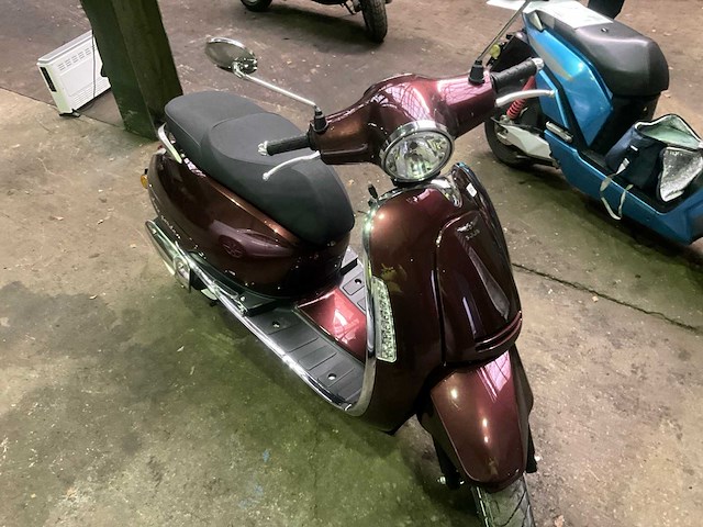 2024 djjd avant garde scooter - afbeelding 10 van  13