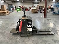 2024 ep equipment rpl201h elektrische pallettruck met meerijplatform - afbeelding 11 van  15