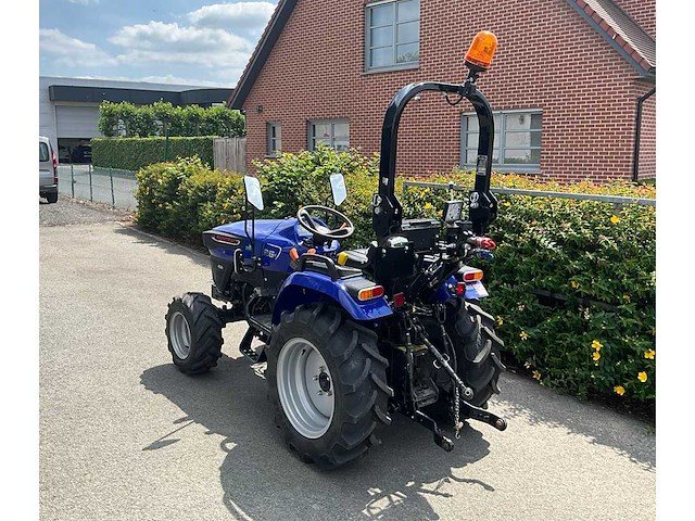2024 farmtrac 26h minitractor - afbeelding 6 van  13